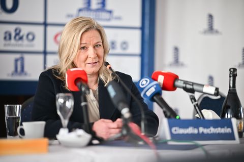 Die ehemalige Eisschnelläuferin Claudia Pechstein wird Bundestrainerin Allround. (Archivbild) Foto: Sebastian Christoph Gollnow/