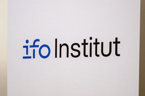 Beim Geschäftsklimaindex wurde laut dem Münchner Ifo-Institut unter Soloselbstständigen und Kleinstunternehmern ein Tiefpunkt er