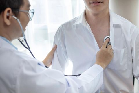 Wir nennen Ihnen ausgezeichnete Kliniken im Bereich Pneumologie