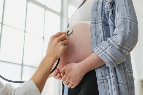 Wir nennen Ihnen ausgezeichnete Kliniken für Risikogeburten