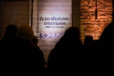 Der gemeinnützige Verein Berliner Unterwelten macht alte Bunkeranlagen wieder zugänglich und informiert über ihre Geschichte. (A