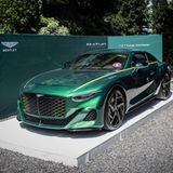Ein grüner Bentley Batur