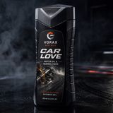 Fantasieverpackung eines Duschgels mit der Aufschritt Car Love