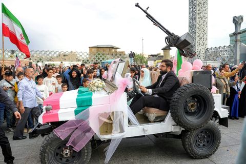 Hochzeitspaar in Teheran