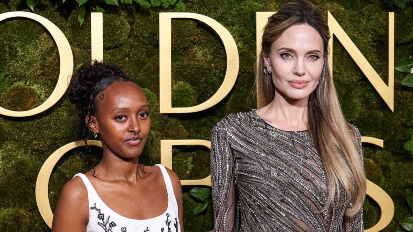 Zahara Marley Jolie und Mutter Angelina Jolie bei den Golden Globe Awards 2025.