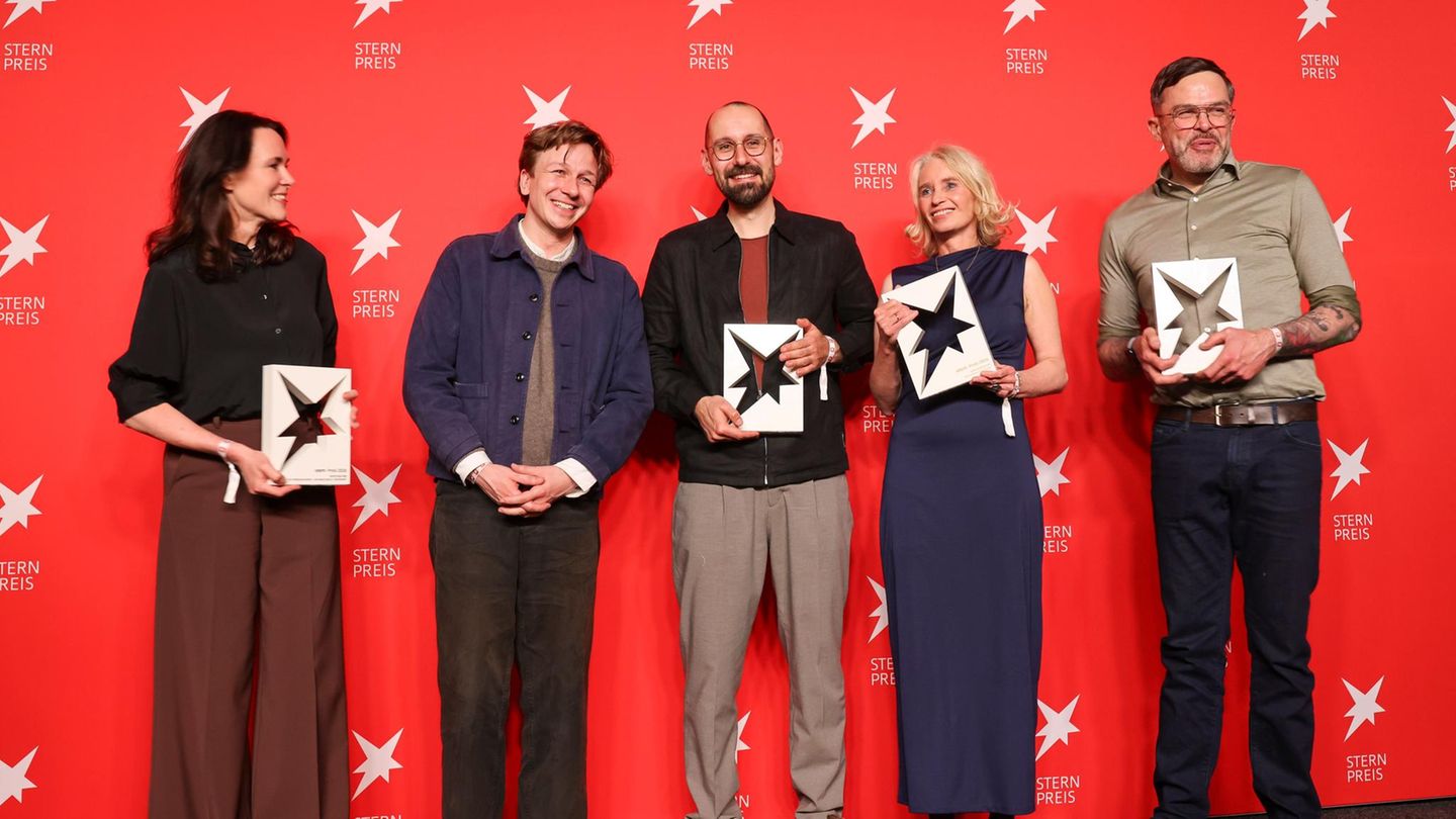 Die mit dem stern-Preis 2026 Ausgezeichneten (v.l.n.r.): Nicole Rosenbach, Emile Ducke, Philipp Daum, Katrin Wegner und Erik Westermann