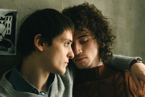 Heiko (Evangelos Tsarkowistas, links) und Dirk (Benjamin Viziotis) gelten als unzertrennliches Paar. Freunde nannten sie "die Stereos".