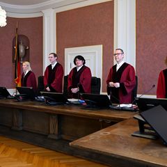 Die Bundesrichter haben das Wort: Der II. Senat des Bundesfinanzhofs in München entscheidet über zwei Klagen gegen die Neuregelu