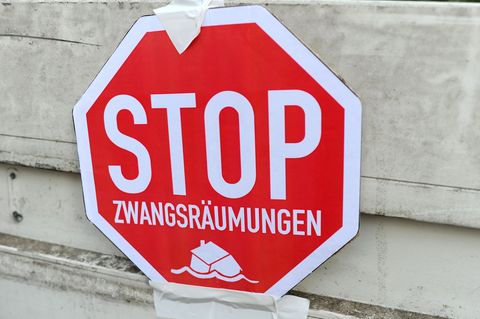 Wohlfahrtsverbände in Brandenburg sehen eine Gefahr, dass Wohnungsverlust und drohende Zwangsräumungen zunehmen. (Symbolbild) Fo