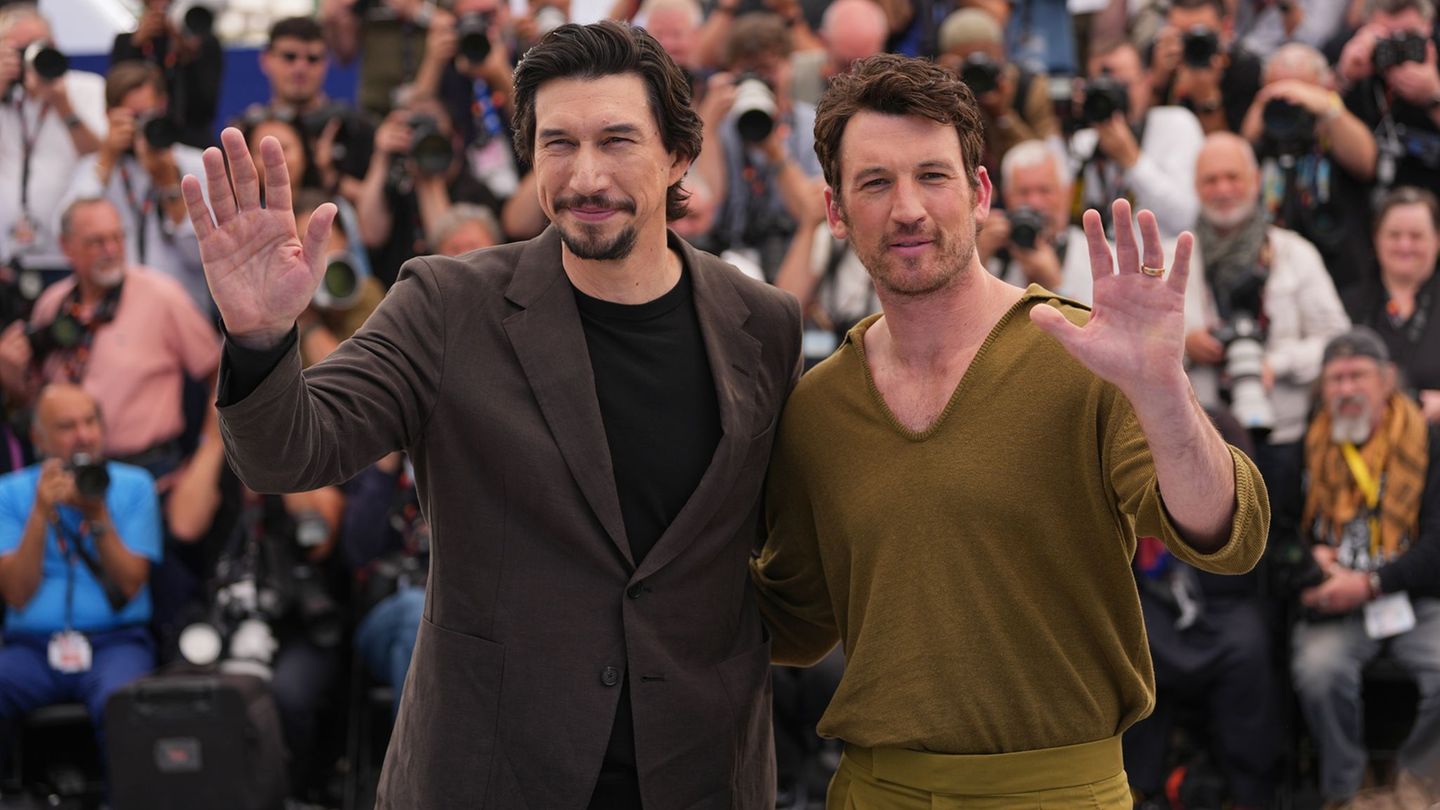 Filme miteinander konkurrieren zu lassen, widerspricht sich für Hollywood-Star Miles Teller (rechts). Mit Adam Driver posiert er