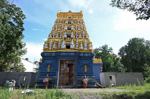 Am neuen Sri-Ganesha-Hindu-Tempel an der Berliner Hasenheide wurde viele Jahre gebaut. Nun steht die Eröffnung bevor. (Archivbil