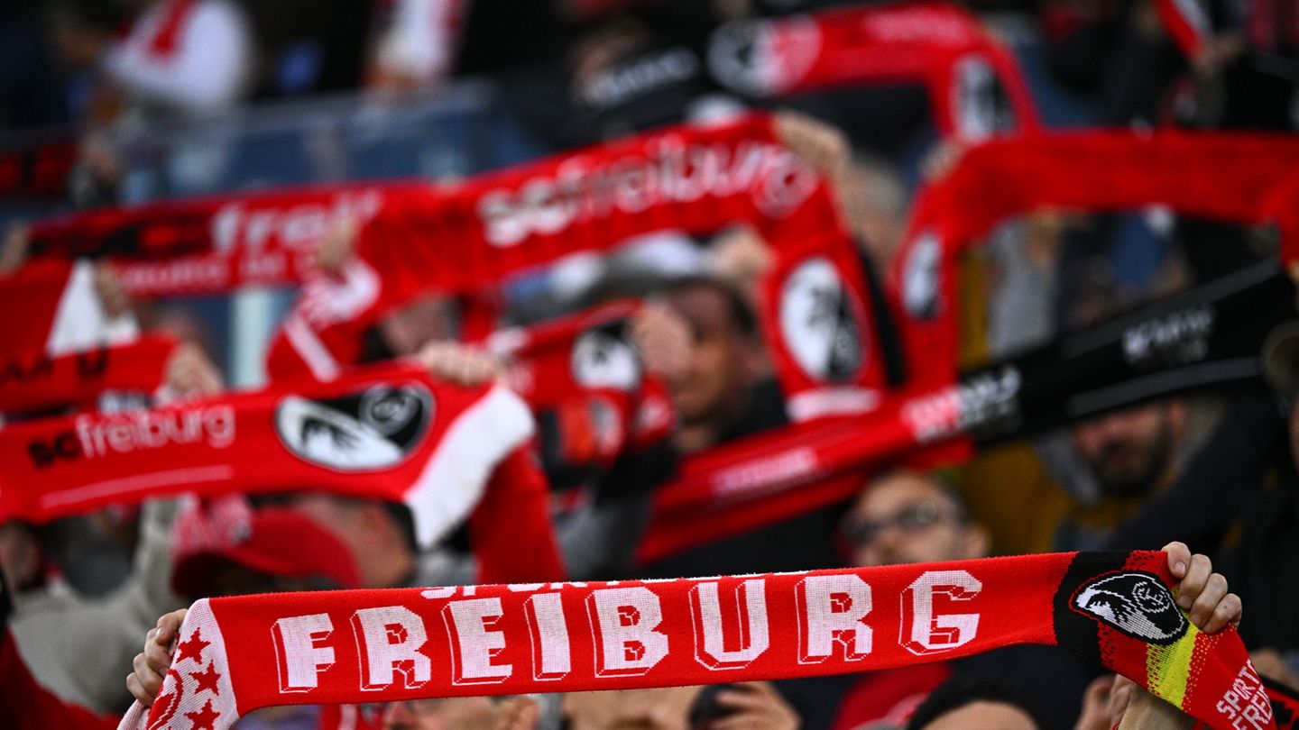 Kalt erwischt: die organisierte Fanszene des SC Freiburg. (Archivbild) Foto: Tom Weller/dpa