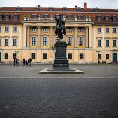Das Gebäude der Musikhochschule "Franz Liszt" im Stadtzentrum von Weimar (Archivbild). Foto: Carsten Koall/dpa-Zentralbild/dpa