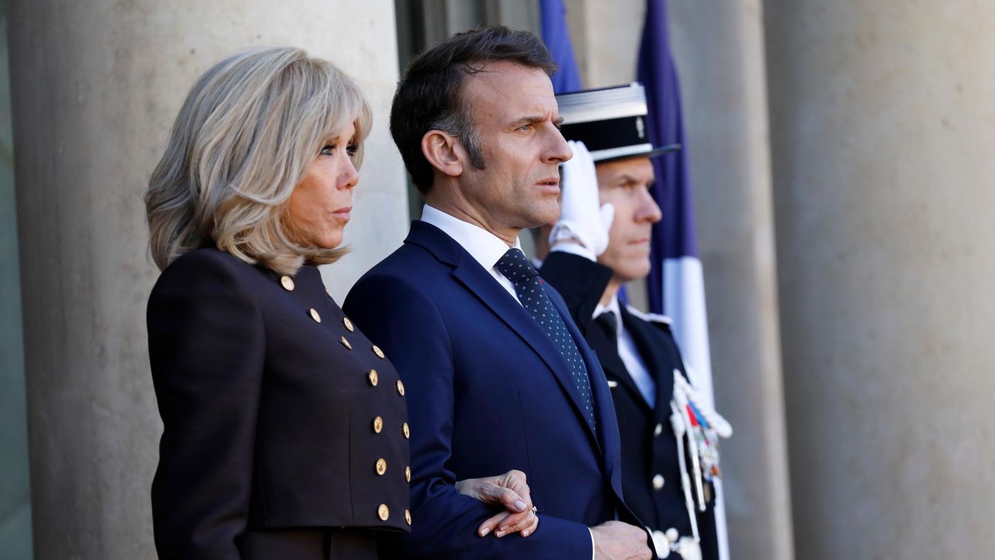 Buch über Frankreichs Première dame: Die sehr mächtige (und sehr eifersüchtige) Madame Macron