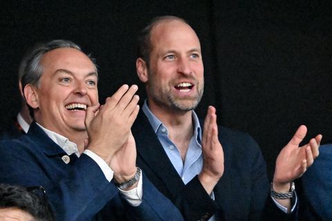 Prinz Wiliam freut sich auf der Tribüne in Istanbul