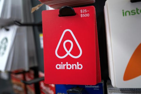 Airbnb Logo