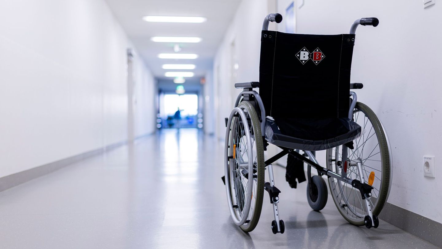 Eine Rehaklinik hatte die blinde Patientin abgelehnt. (Symbolbild) Foto: Michael Matthey/dpa