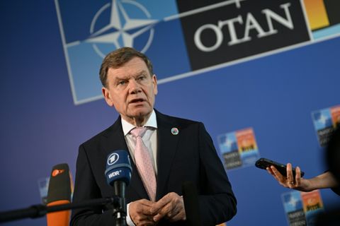Wadephul beim Nato-Treffen in Antalya 2025