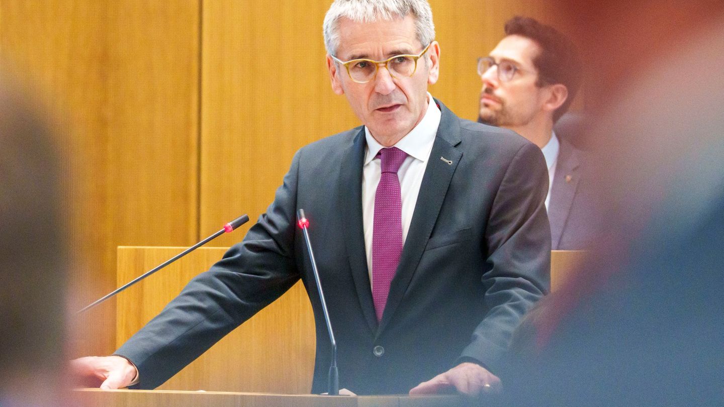 Zehn Jahre lang war der Westerwälder Hering Landtagspräsident in Mainz, nun soll es für ihn zu Lotto Rheinland-Pfalz nach Koblen