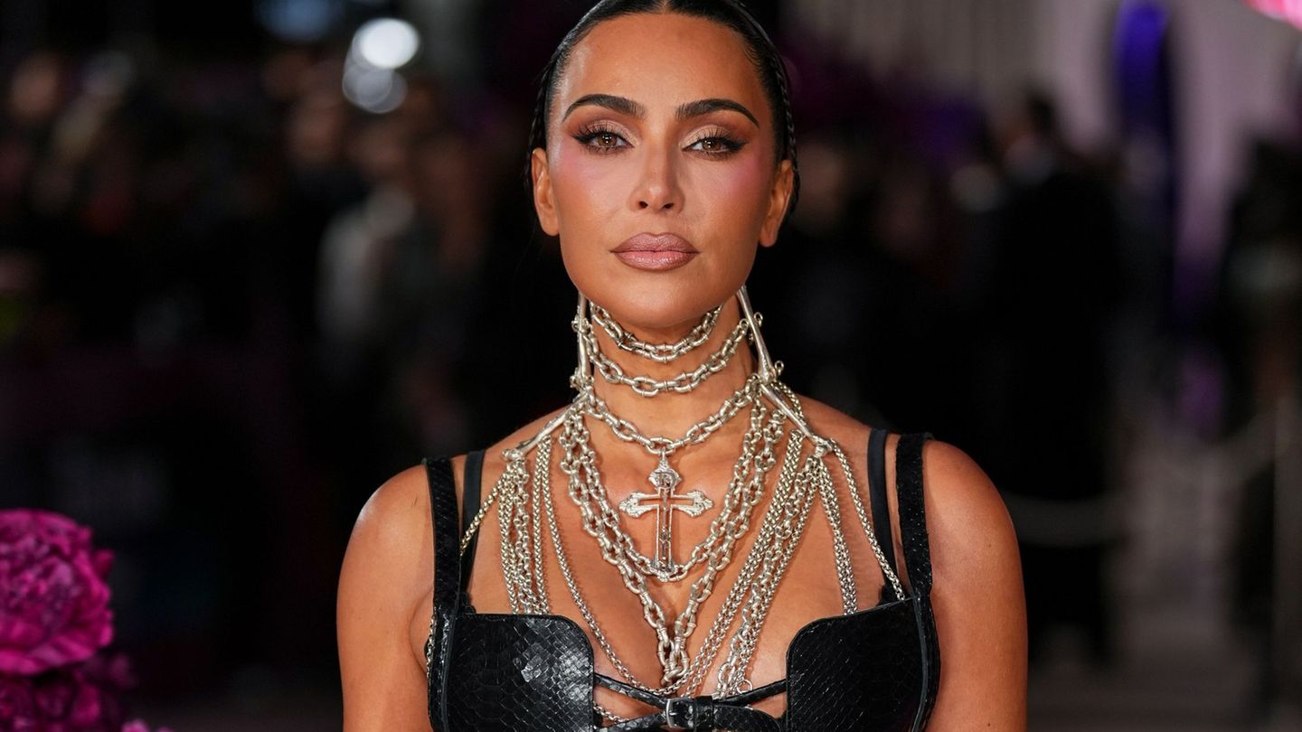 Kim Kardashian lässt jedes Jahr ihre Knochendichte untersuchen. (Archivbild) Foto: Scott A Garfitt/Invision/dpa