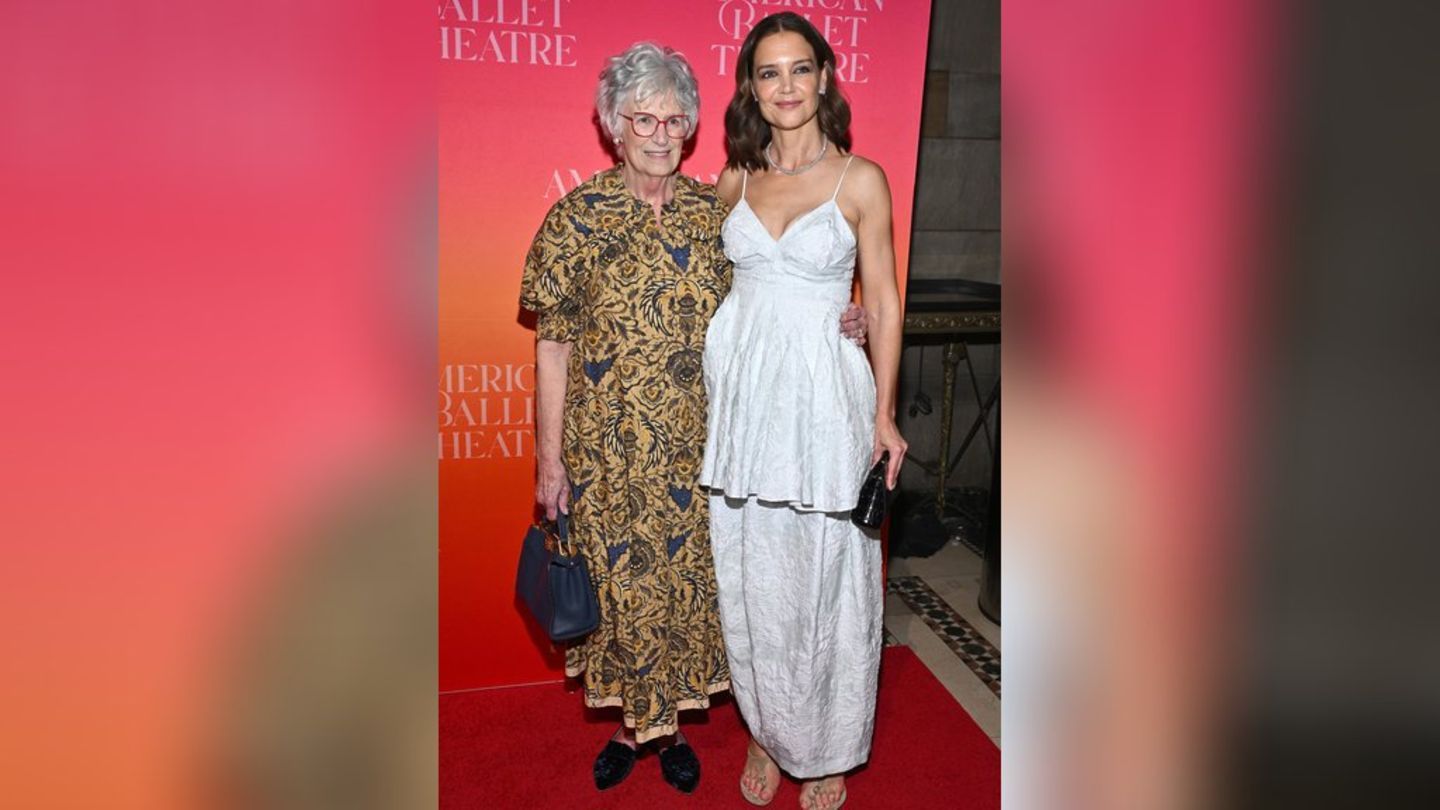Kathleen A. Stothers-Holmes und Katie Holmes in New York.