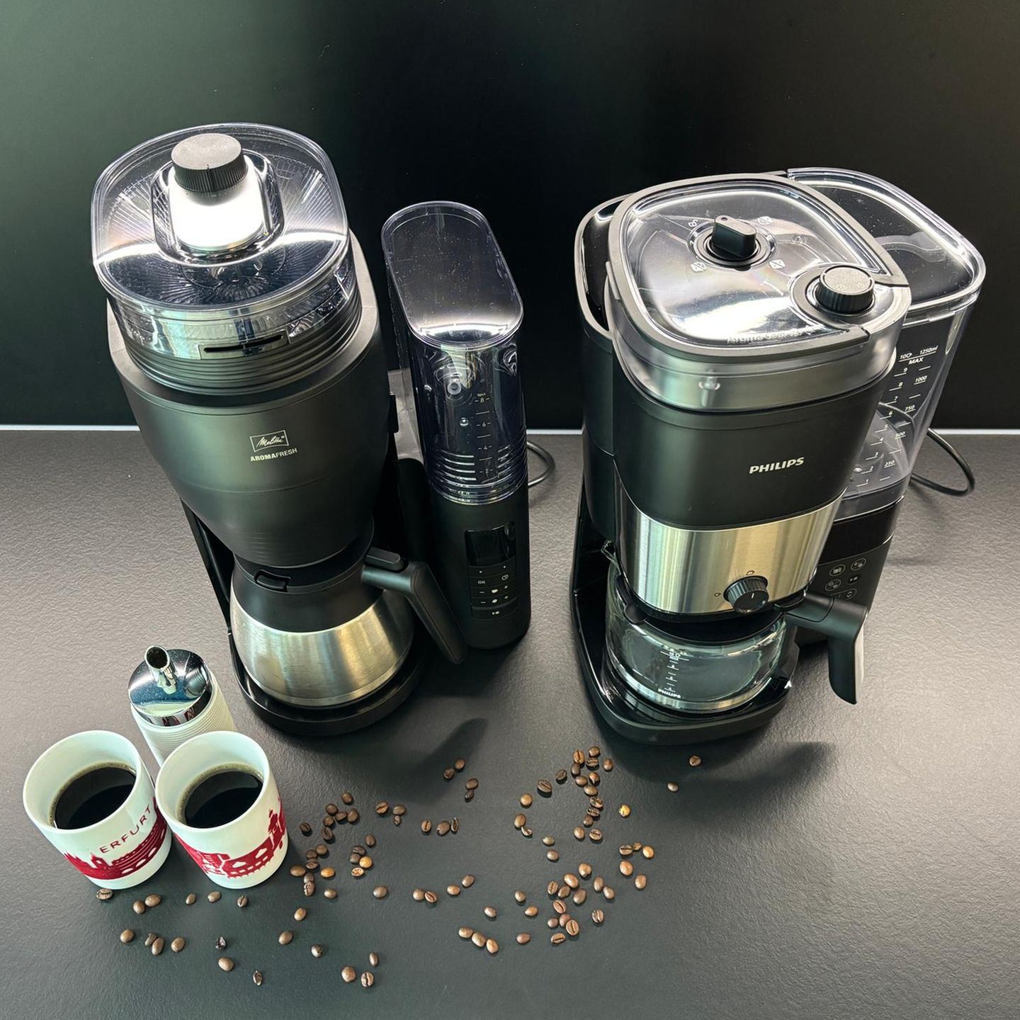 Kaffeemaschine mit Mahlwerk Test: Diese 5 Modelle brühen leckeren Kaffee