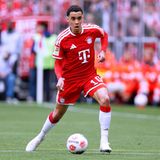 Jamal Musiala beim Spiel für den FC Bayern München
