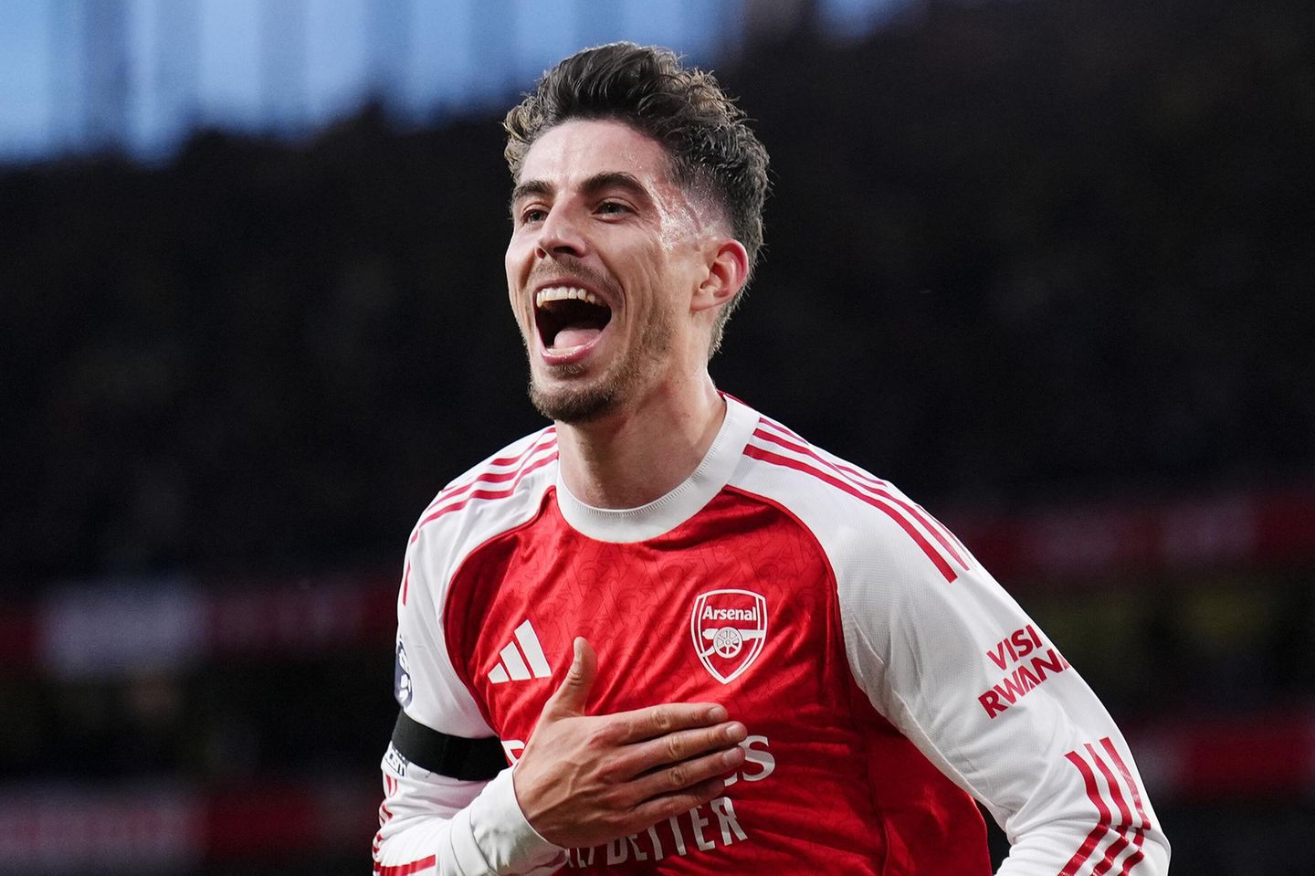 Kai Havertz freut sich nach einem Treffer für den FC Arsenal