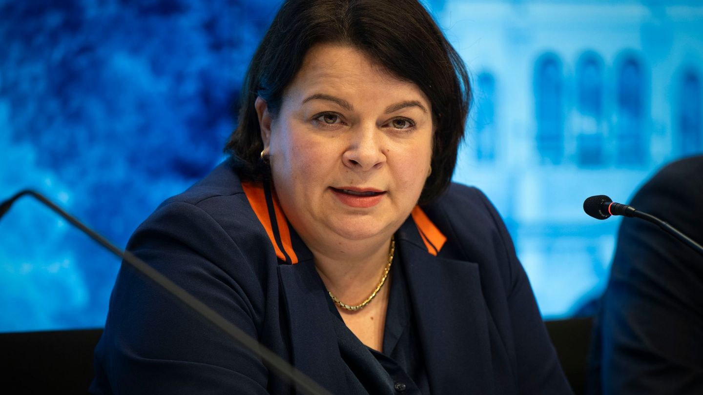 Mecklenburg-Vorpommern hat gemeinsam mit Hessen einen Antrag zur Bekämpfung von Einsamkeit eingebracht. (Archivbild) Foto: Phili