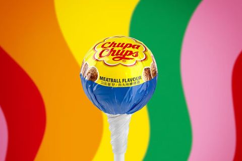 Den Köttbullar-Lolli wird es nur am Samstag, 23. Mai in ausgewählten Filialen geben