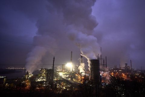 Steigende Energiepreise treffen die von Rohstoffimporten abhängige deutsche Wirtschaft besonders. (Archivbild) Foto: Bernd Thiss