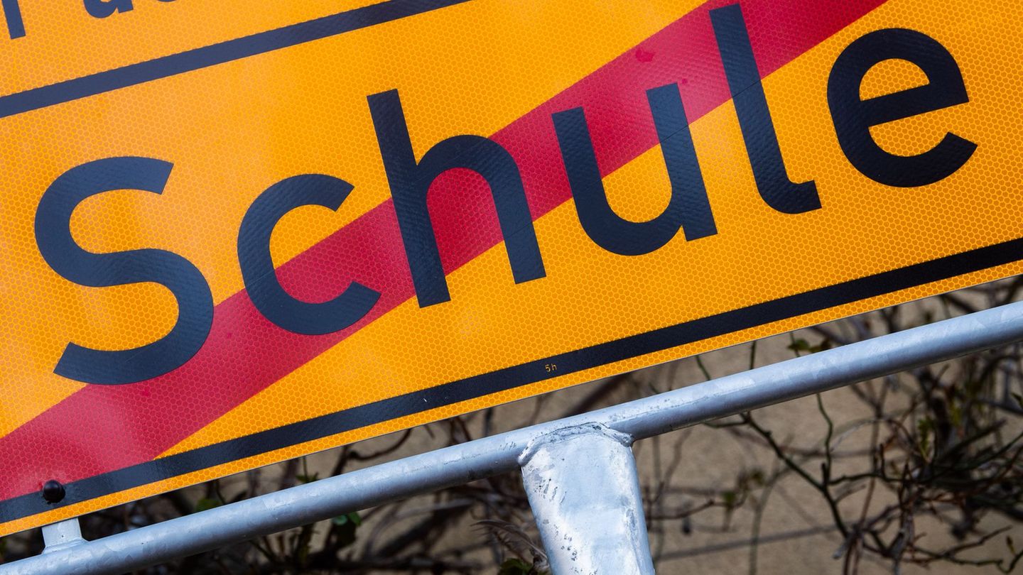 In Brandenburg ist die Zahl der Schülerinnen und Schüler ohne Schulabschluss erneut gestiegen. (Symbolbild) Foto: Julian Straten