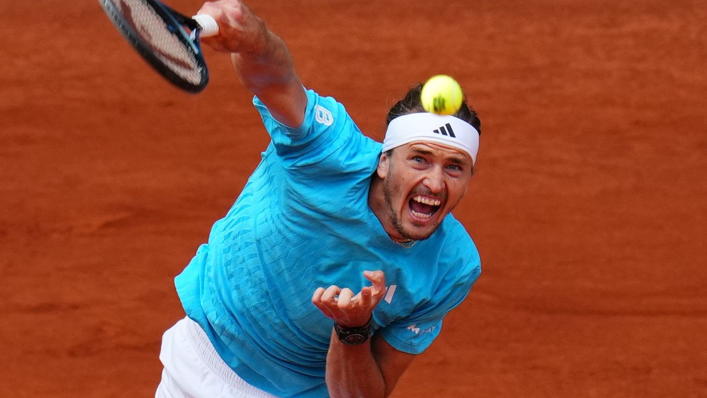 Alexander Zverev hat für die French Open eine lösbare Auslosung bekommen. (Archivbild) Foto: Manu Fernandez/AP/dpa
