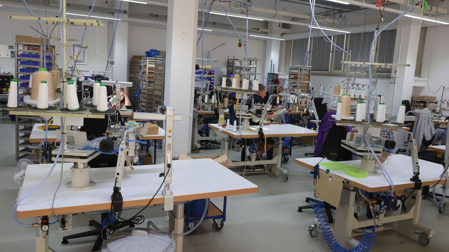 Mit einer Gesamtinvestition von rund 100 Millionen Euro stärkt Bauerfeind seinen zentralen Stammsitz in Zeulenroda. (Archivbild)