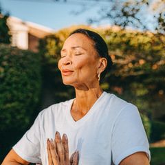 Heilkraft des Yoga: Das Zusammenspiel aus Bewegung, Atmung und Meditation ist ­ungemein gesund  (Symbolbild)