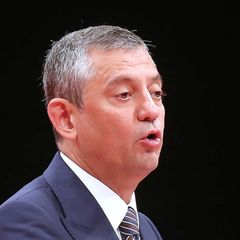 Özgür Özel, Vorsitzender der CHP, ist Oppositionsführer in der Türkei