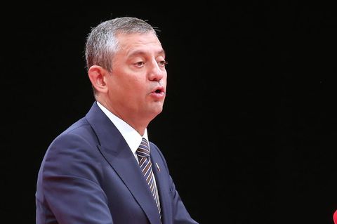 Özgür Özel, Vorsitzender der CHP, ist Oppositionsführer in der Türkei