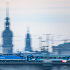 Mit der Neubaustrecke zwischen Dresden und Prag soll die Fahrzeit von jetzt etwa 2,5 Stunden auf nur noch eine Stunde sinken. (A