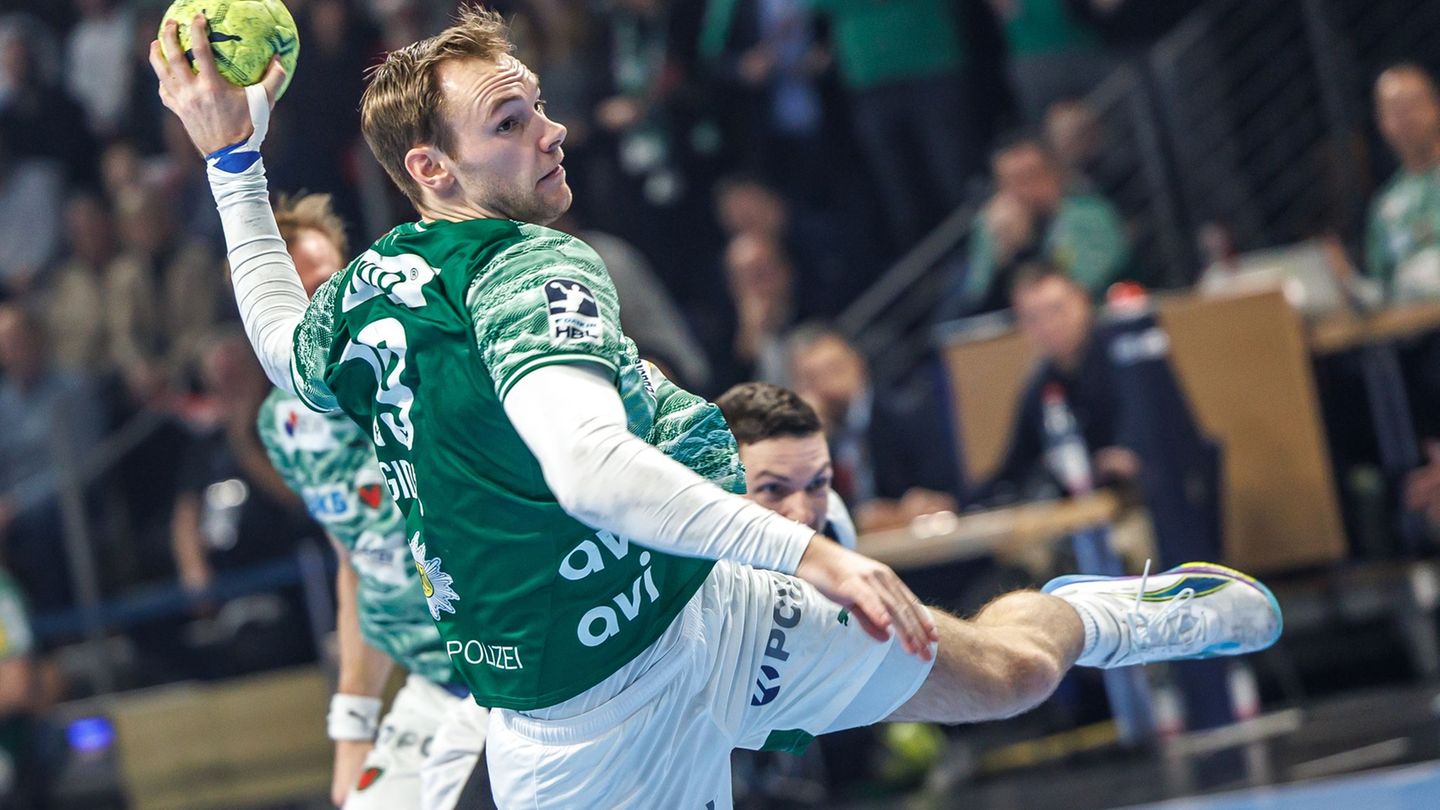 Welthandballer Mathias Gidsel war einmal mehr bester Berliner Werfer (Archivbild) Foto: Andreas Gora/dpa