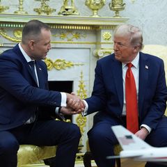 Beim Antrittsbesuch von Polens Präsident Karol Nawrocki (l.) im September 2025 hatte er sich bestens mit Donald Trump (r.) verstanden