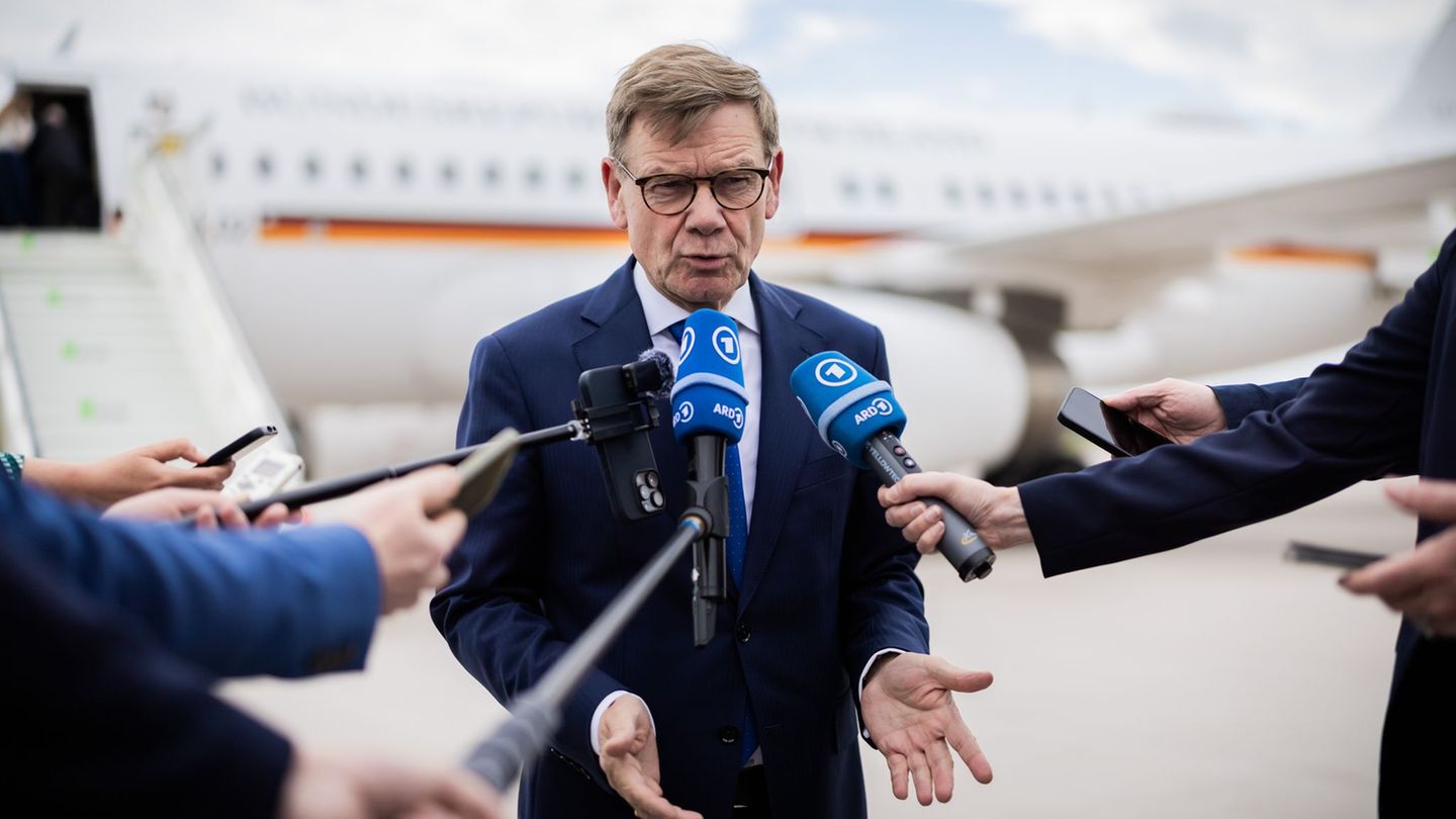 Außenminister Wadephul äußert sich zu den Vorgängen in der Türkei. Foto: Christoph Soeder/dpa
