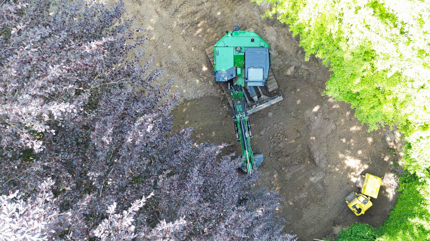 Beim Buddeln im Garten muss man aufpassen. Foto: Bernd Weißbrod/dpa