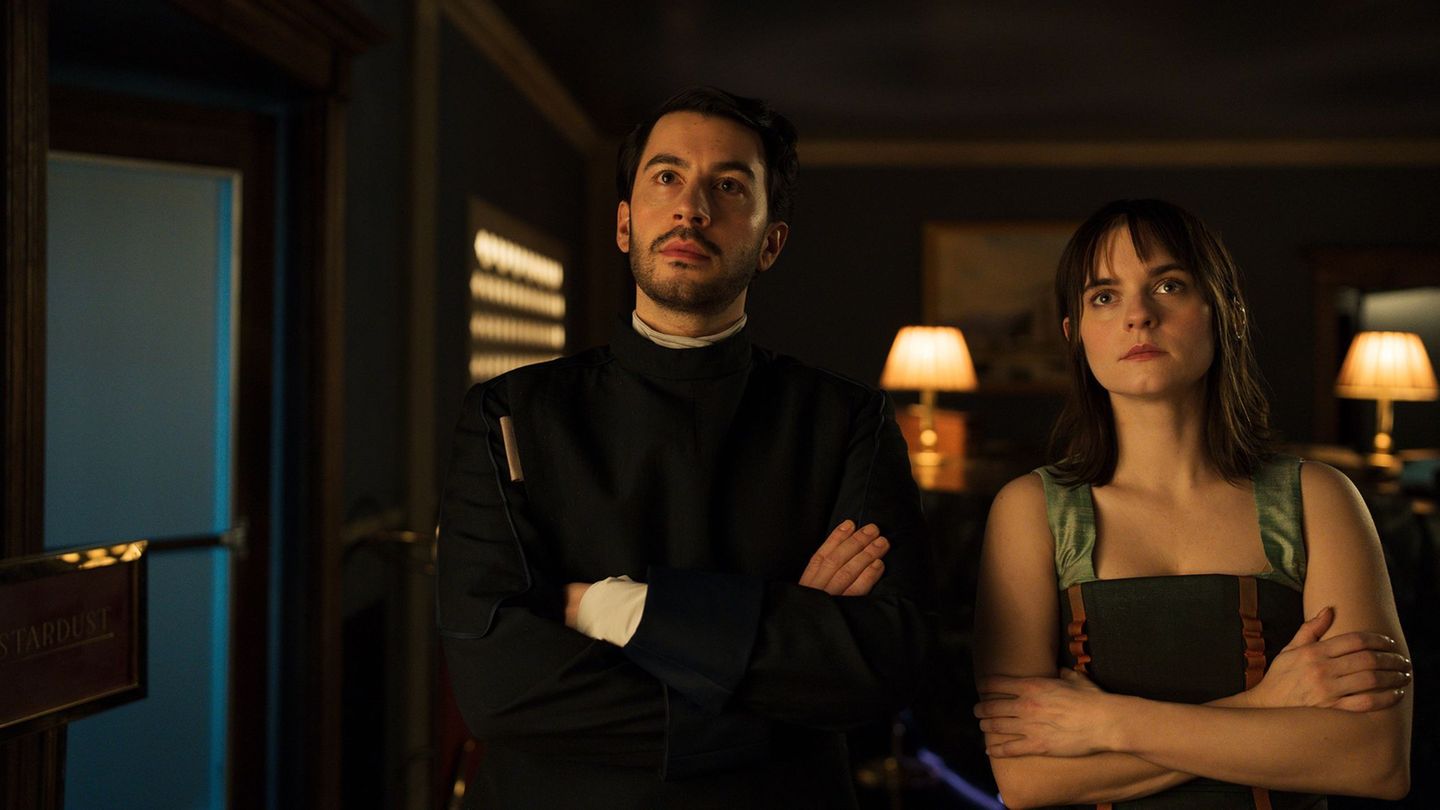 Mit junger Sprache und pointiertem Humor bringt die SWR-Serie "Stardust Hotel" frischen Schwung ins Sci-Fi-Genre. Foto: Simon Os