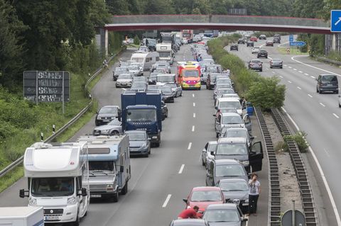 An Pfingsten ist mit Stau zu rechnen (Symbolbild)
