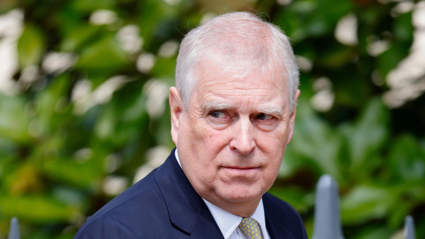 Andrew Mountbatten-Windsor 2025 bei einem Gottesdienst
