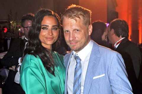 Oliver Pocher neben Ex-Frau Amira Aly
