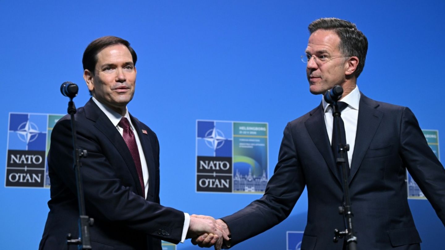 Rubio (l.) und Rutte am Freitag in Helsingborg