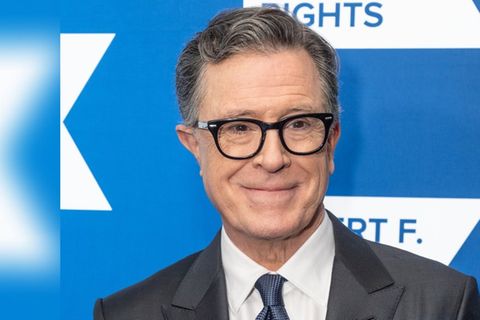 Nach elf Jahren als Gastgeber hat Stephen Colbert die "Late Show" mit einer spektakulären Abschiedssendung beendet.