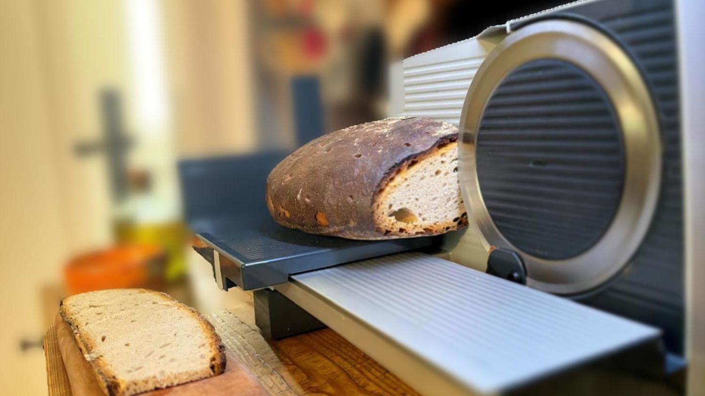 Allesschneider Test: Fünf Produkte im Vergleich