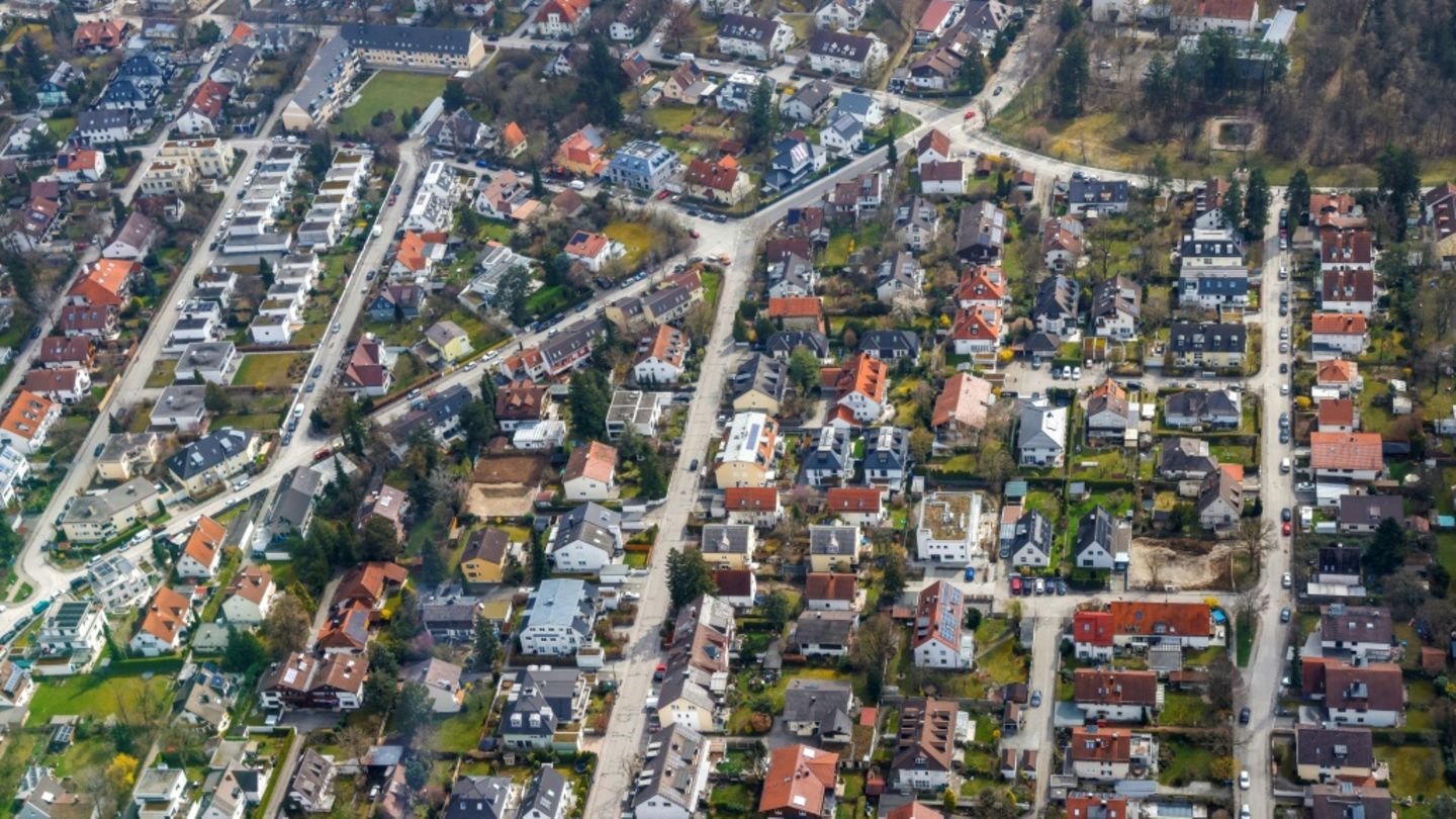 Blick auf Wohnhäuser
